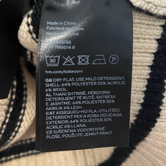 H&M Cropped Stripped Sweater Neutral size XS - Picture 6 of 7